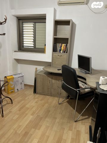 דירה, מרדכי מקלף 6, בן גוריון, חולון