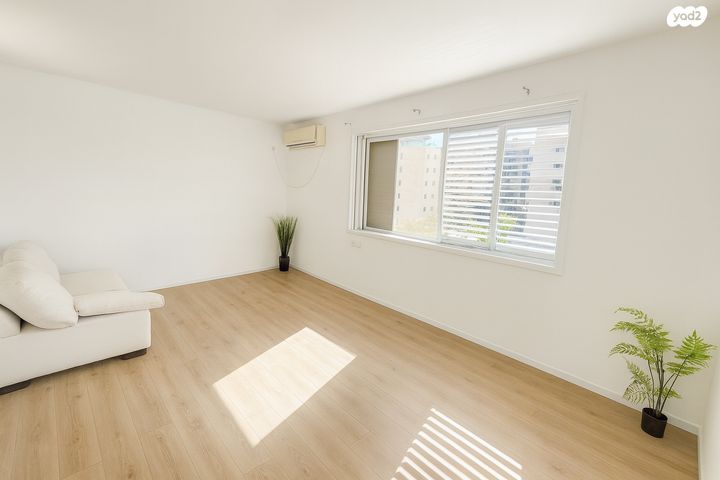 דירה, הבריגדה היהודית 20, גן רש"ל, הרצליה