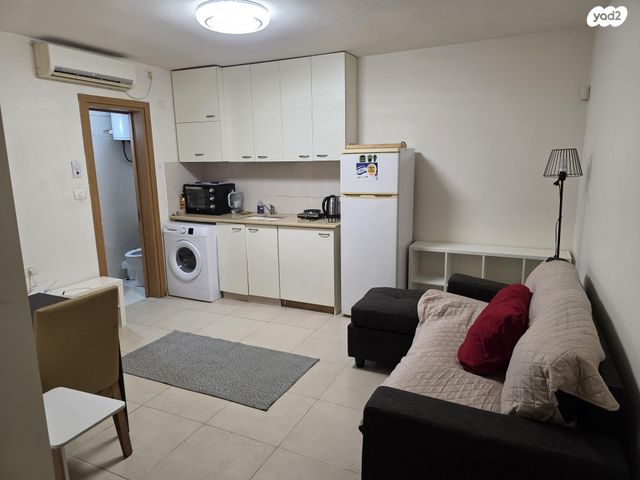 יחידת דיור, דוד רחל שרעבי 8, נווה אליעזר וכפר שלם מזרח, תל אביב יפו