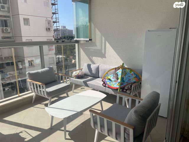 דירה, זלמן שז"ר 25, נווה עופר, תל כביר, תל אביב יפו