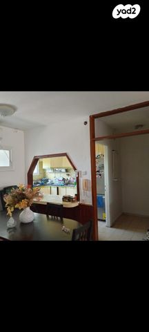 דירה, עטרות 16, קרית שרת מערב, חולון