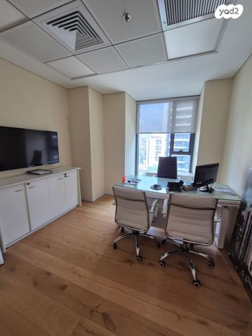 משרדים, אריאל שרון 4, סיטי, גבעתיים