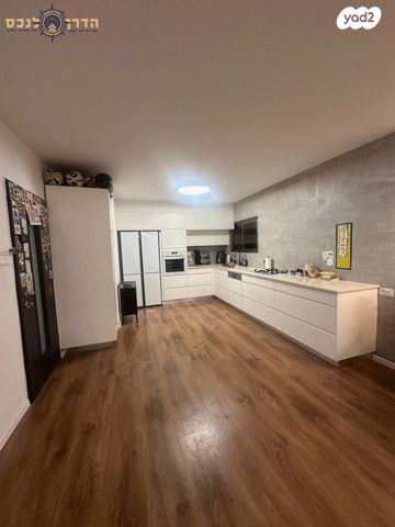 דירה, שער האריות, הקריה מע"ר, אשדוד