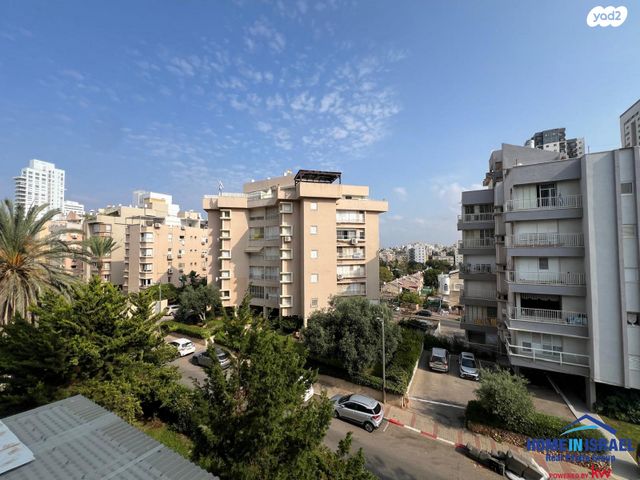 דירה, עמנואל מול, צפון מערב מרכז העיר, נתניה