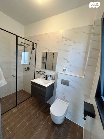 דירה, איתמר, חרוזים, רמת גן