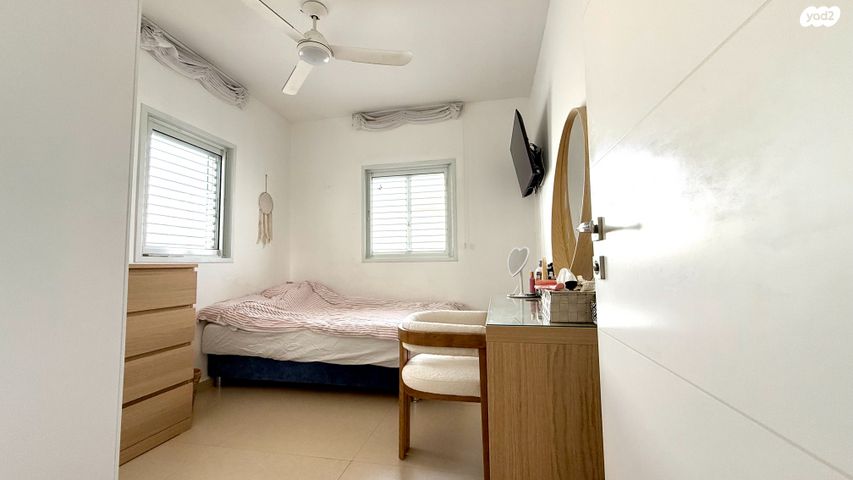 גג/ פנטהאוז, רא"ל מוטה גור, היובל, שרונה, רחובות