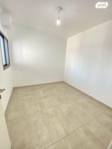 דירה, ערבי נחל 5, סיטי, גבעתיים