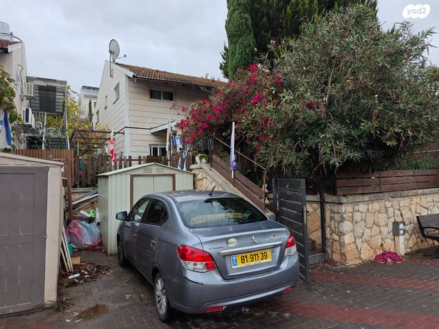 בית פרטי/ קוטג', הבשן 60, אריאל