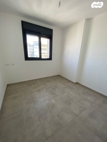 דירה, ערבי נחל 5, סיטי, גבעתיים