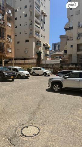 דירה, שדרות הנשיא וייצמן 28, מרכז העיר, חדרה