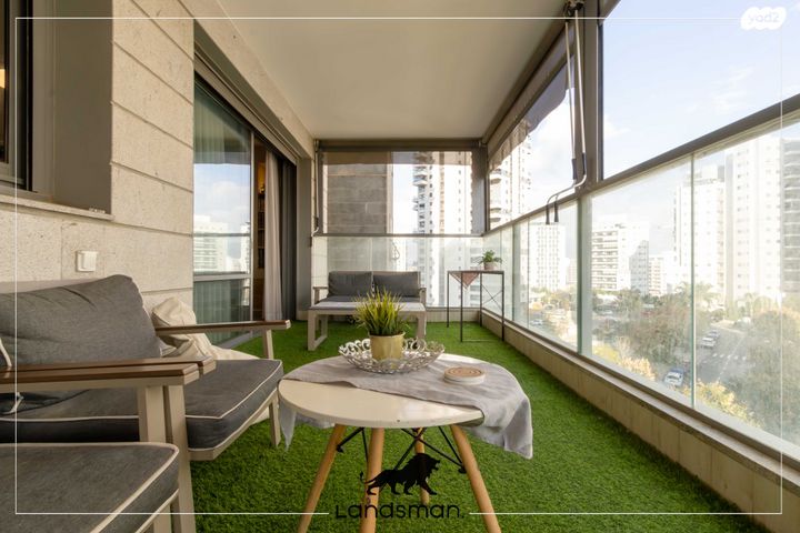 דירה, חיים הרצוג 31, פסגות אפק, ראש העין