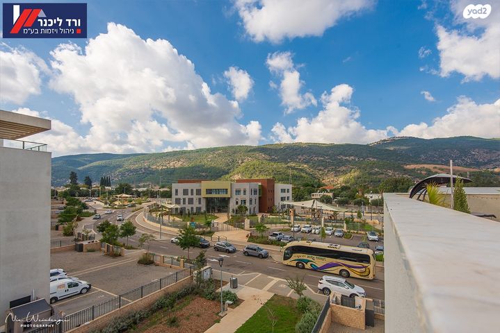 גג/ פנטהאוז, בצל האורנים, קרית טבעון