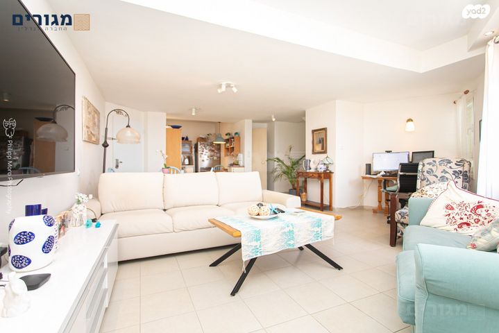 דופלקס, אנדה עמיר, רמת גולדה, חיפה