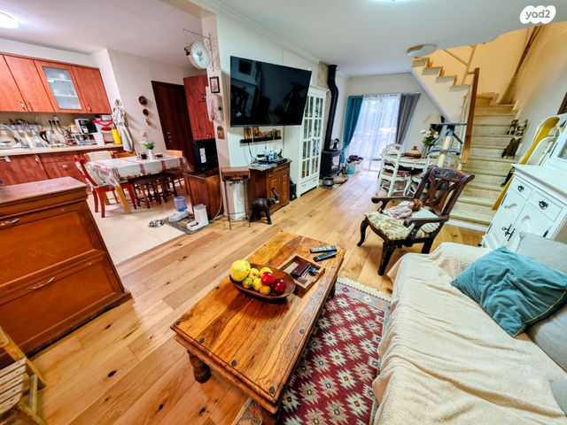 בית פרטי/ קוטג', הבשן 60, אריאל