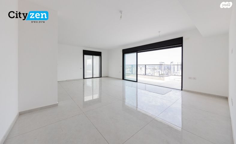 גג/ פנטהאוז, שמואל הנציב 27, צפון מערב מרכז העיר, נתניה