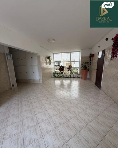 דירה, סמטת נחמני, שעריים, רחובות