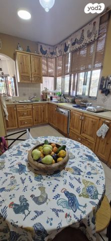 בית פרטי/ קוטג', כפר אדומים