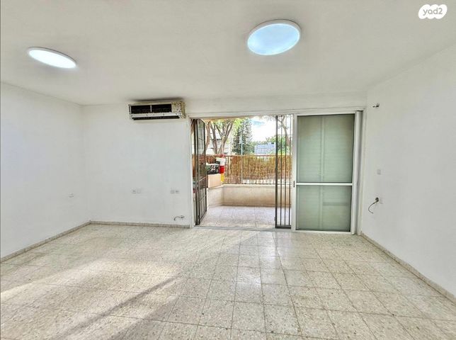 דירה, בעל שם טוב, מחנה יהודה, פתח תקווה