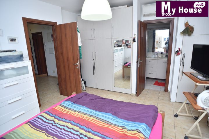 דו משפחתי, גבעת אביב, גדרה