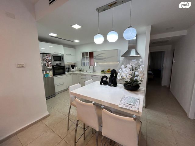 דירה, בעל שם טוב 35, קרית אתא