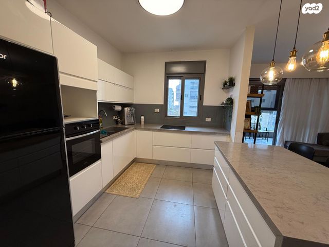 דירה, נצר חזני 1, נתיבות מערב, נתיבות