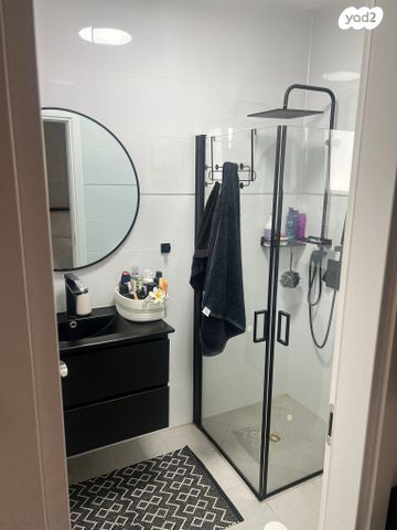 דירה, הרב אלעזר אבוחצירה, השחר, דימונה