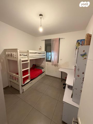 דירה, נצר חזני 1, נתיבות מערב, נתיבות