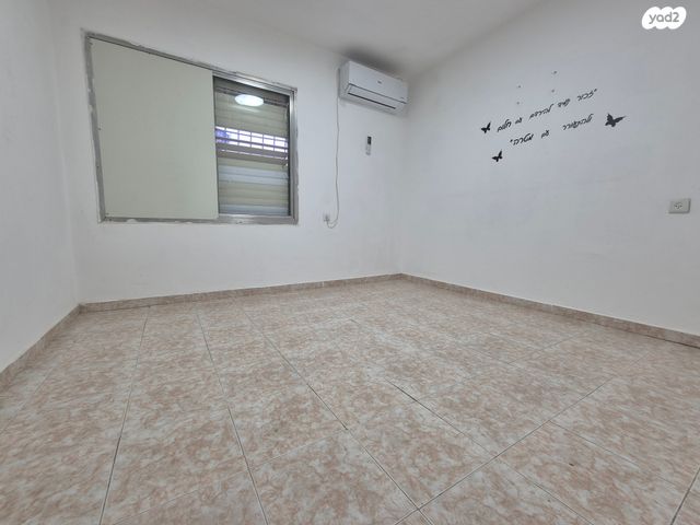 דירה, יהודה שטיין, אשכול, רמלה