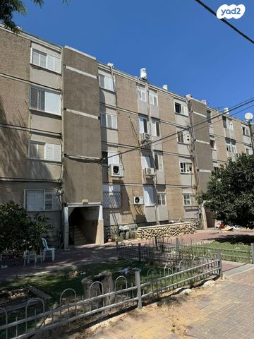 הרב משה חלפון הכהן 511