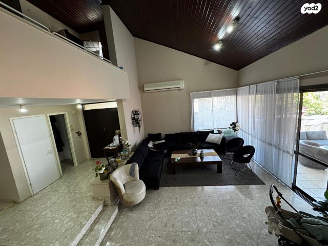 בית פרטי/ קוטג', דרך הנחשונים, אריאל