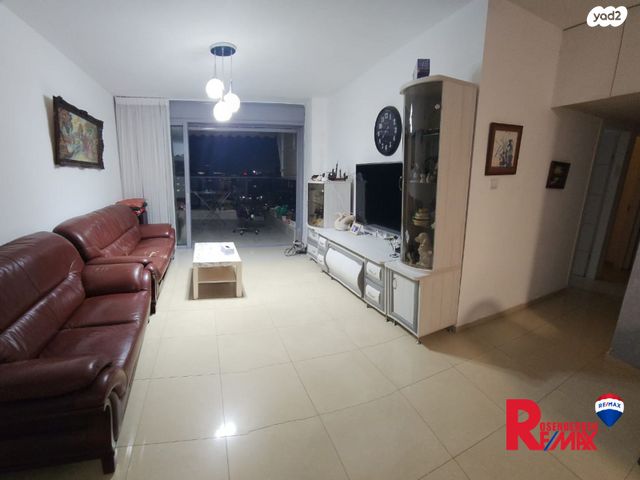 הרב מיימון 16