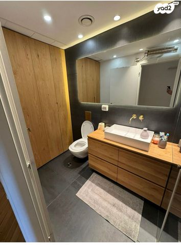 דירה, ניסים אלוני 3, צמרות איילון, פארק צמרת, תל אביב יפו