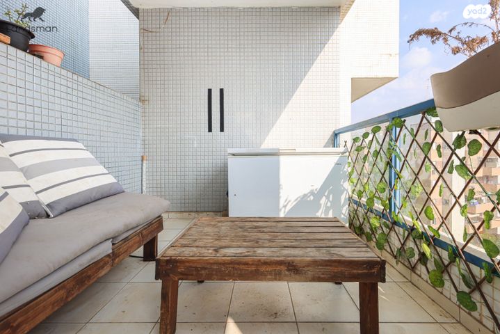 דירה, הרב מכלוף יאנה 4, נתניה