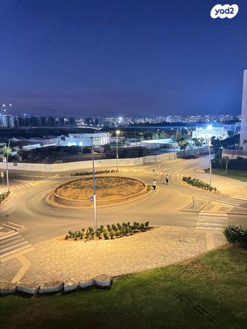 דירה, אלה, החורש, נתיבות