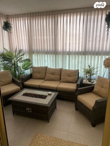 דירה, הרב אלעזר אבוחצירה, השחר, דימונה