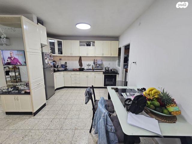 דירה, קרית מנחם בגין, נתיבות