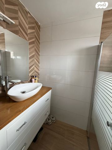 בית פרטי/ קוטג', האילנות, נווה דוד, רמלה