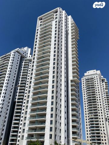 דירה, אמנון ליפקין שחק 1, נוף הטיילת, נתניה