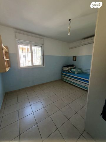 דירה, חזון אי"ש 12, מודיעין עילית