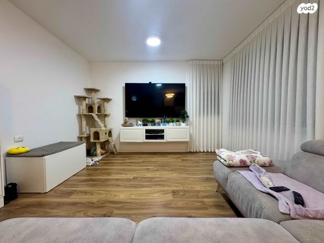 דירה, טרומפלדור, צפון מזרח מרכז העיר, נתניה