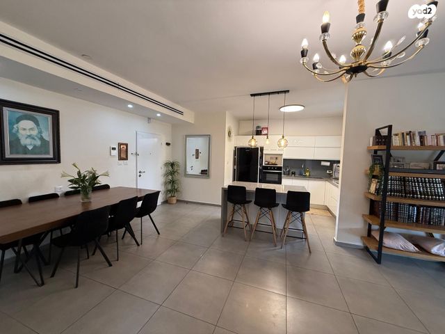 דירה, נצר חזני 1, נתיבות מערב, נתיבות