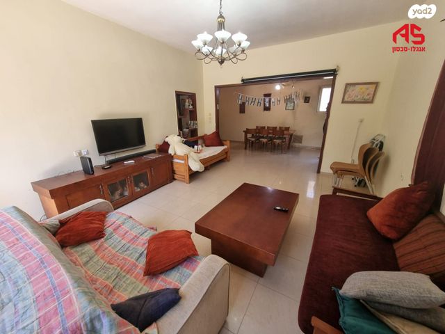 בית פרטי/ קוטג', יגאל, בית אליעזר, חדרה