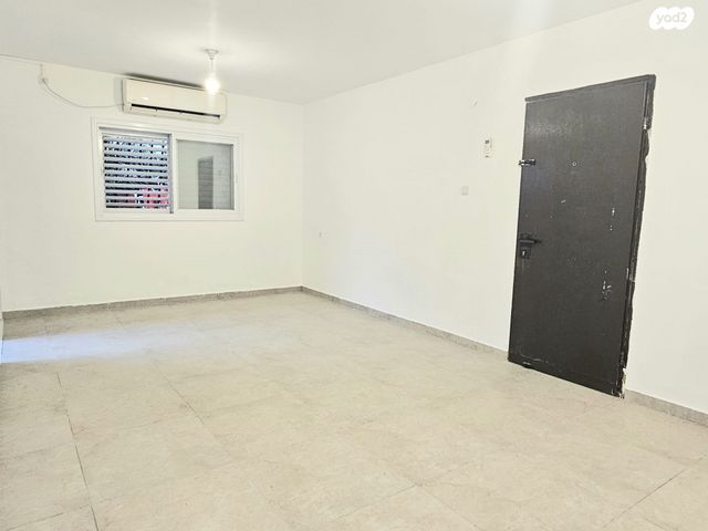 ח.נ. ביאליק 50