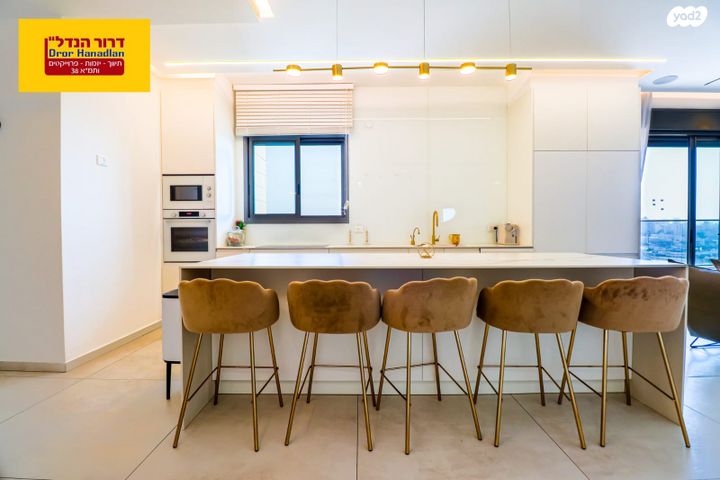 גג/ פנטהאוז, מיכאל סיטרמן, נחלת יהודה, ראשון לציון