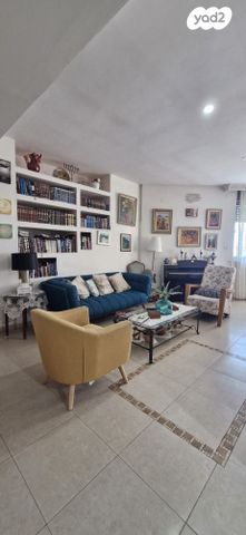 בית פרטי/ קוטג', כפר אדומים