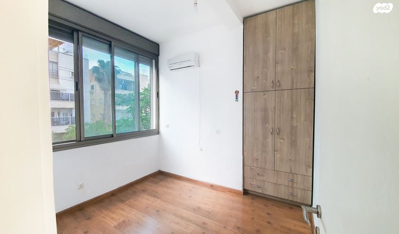 דירה, א.ד. גורדון, מוצקין הותיקה, קרית מוצקין