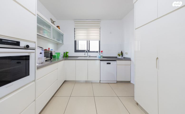 דירה, שדרות חיים וייצמן, נתניה