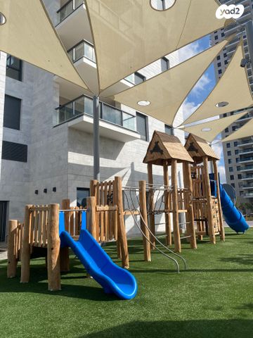 דירה, אמנון ליפקין שחק 1, נוף הטיילת, נתניה