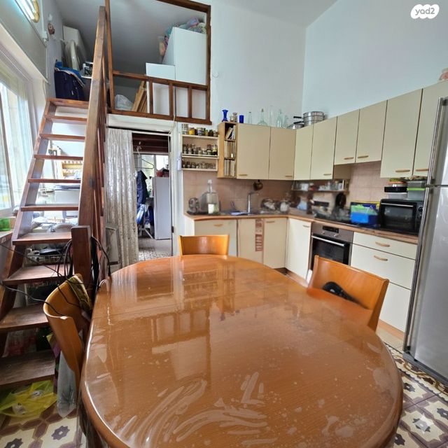 דירה, הצפירה, עמק רפאים, המושבה הגרמנית, ירושלים