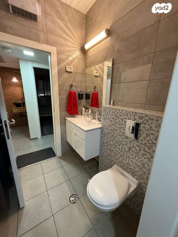 דירה, נצר חזני 1, נתיבות מערב, נתיבות